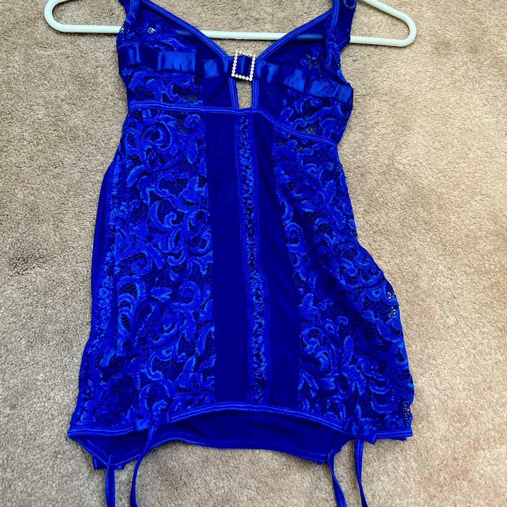 Blue chemise dress & garters